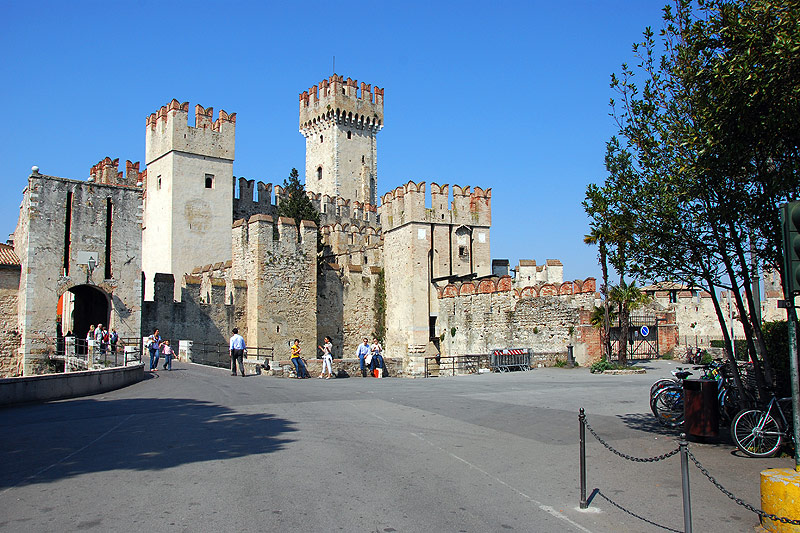 Castello Scaligero”