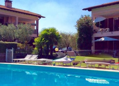 Residence Corte degli Olivi - Manerba - Lago di Garda