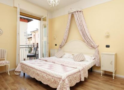 Appartamenti Piazza Umberto I - Torri del Benaco - Lake Garda