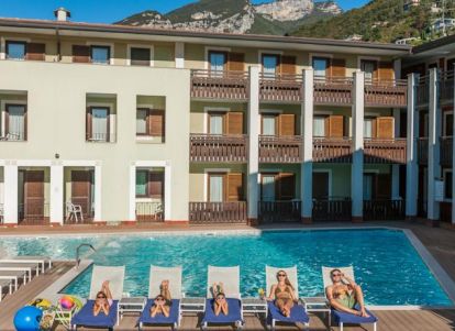 Club Hotel e Residence La Vela - Torbole - Nago - Lake Garda