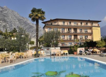 Hotel Garda Bellevue - Limone - Lake Garda