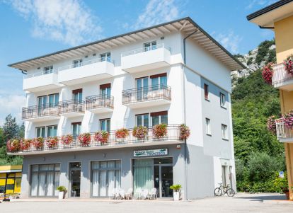 Albergo Garni Francesco - Torbole - Nago - Lago di Garda