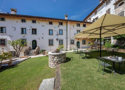 Apartamenti Agriturismo Borgo di Calmasino