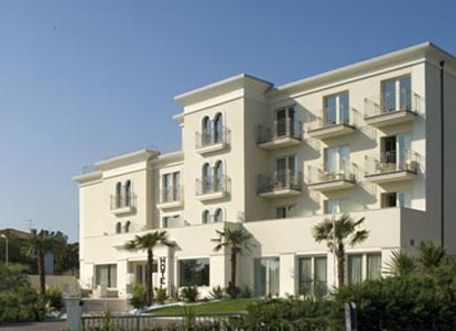 Hotel Nazionale - Desenzano - Gardasee