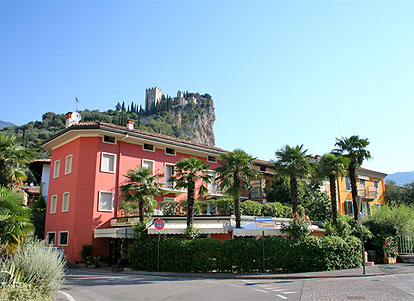 Hotel Sole Holiday - Arco - Lake Garda