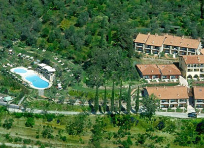 Residence Borgo degli Ulivi - Gardone - Lake Garda